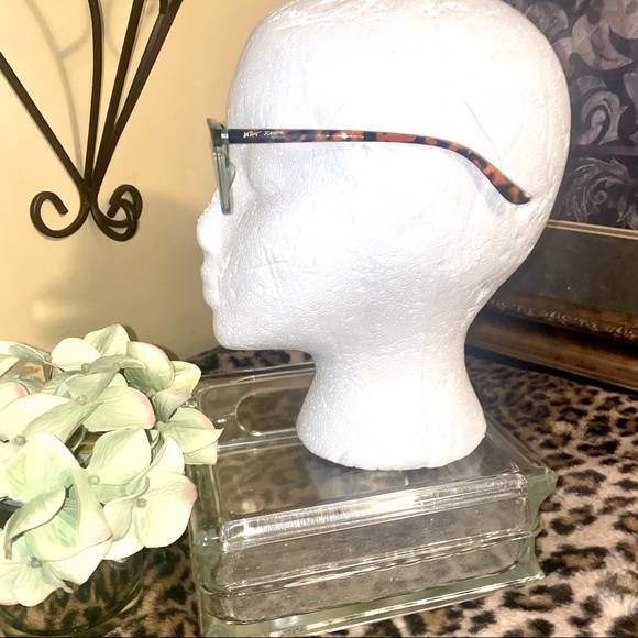 Betsy Johnson round green & tortoise spectacle readers-Rare! - Picture 8 of 9
